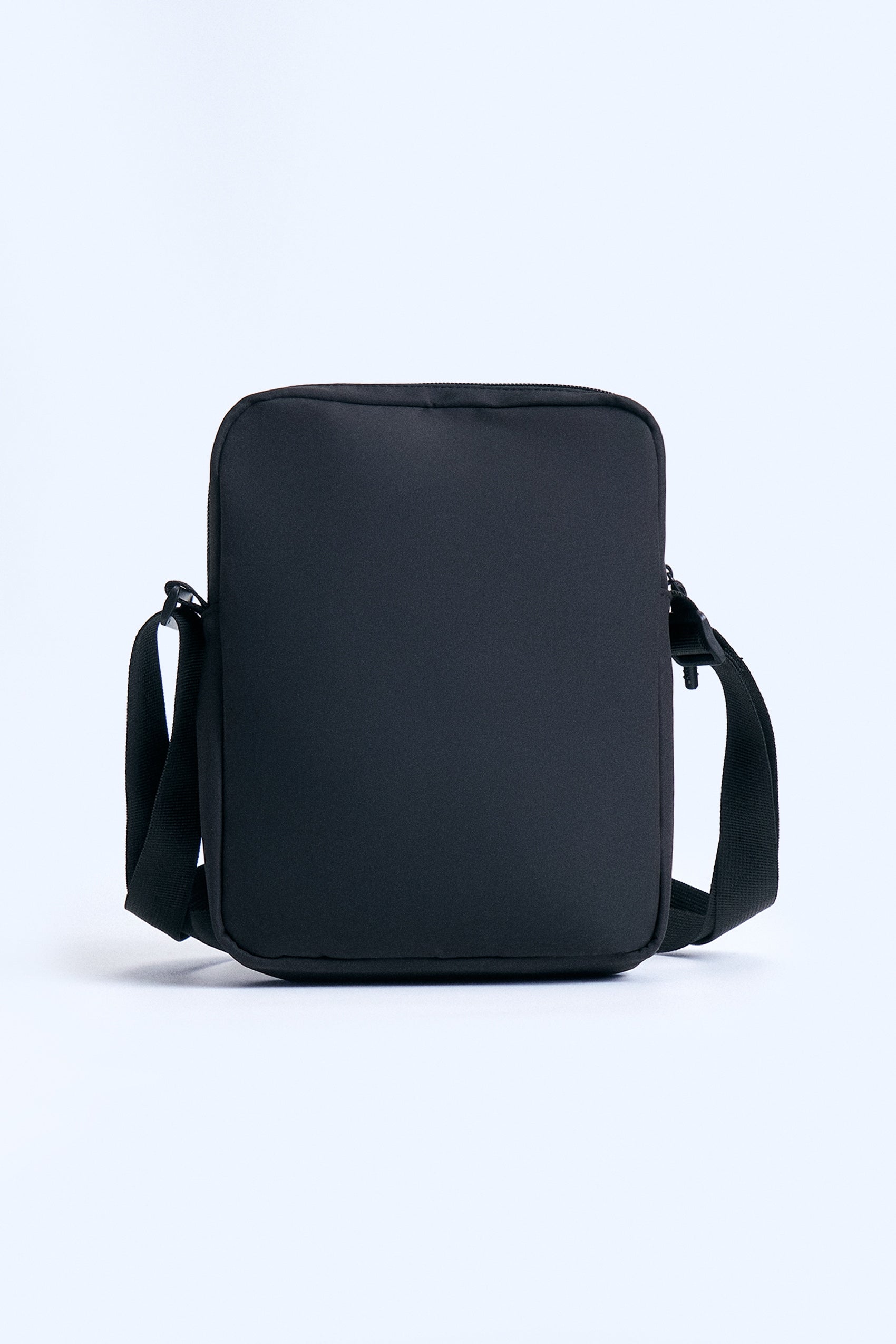 991904-Black (5).jpg