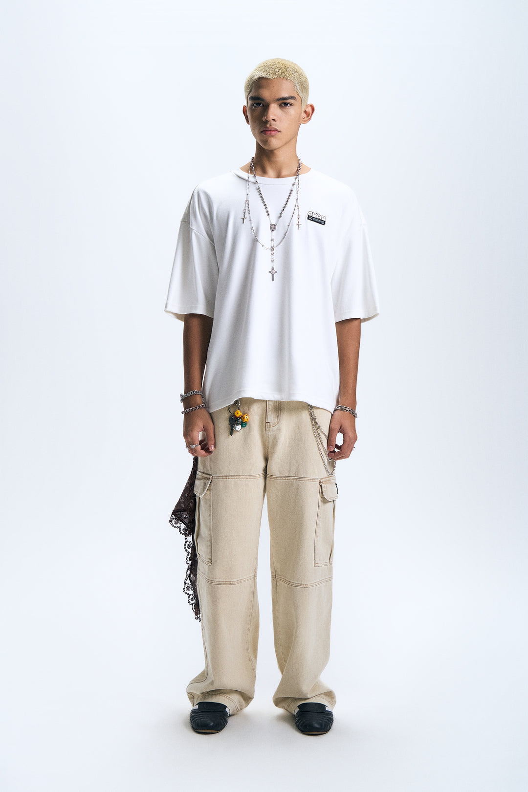 991933-Off White (1).jpg