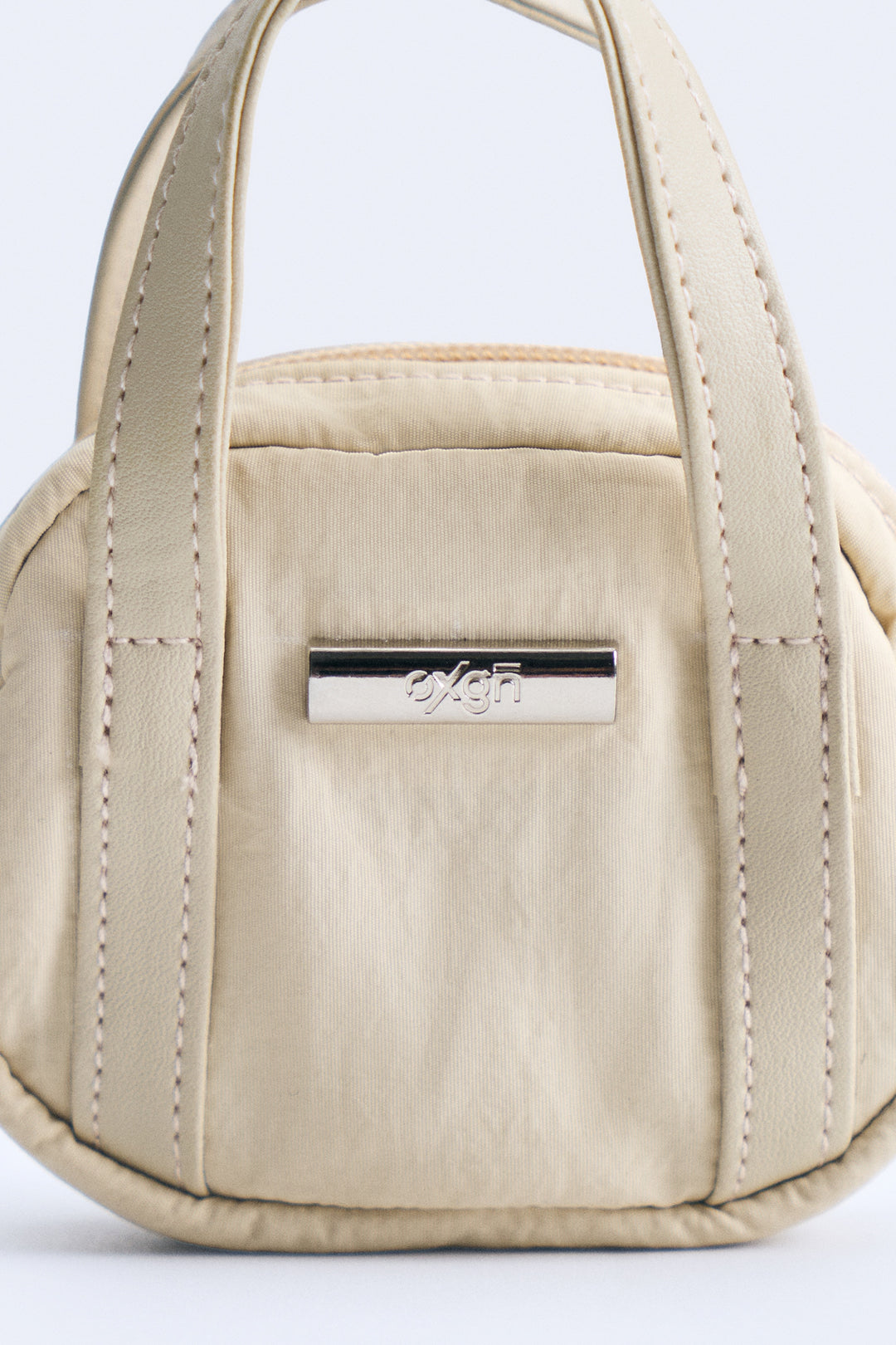 991968-Oatmilk (3).jpg