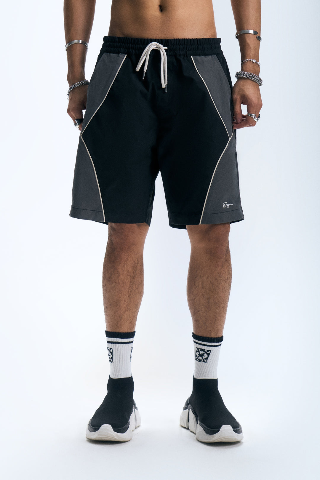 992136-Black (2).jpg