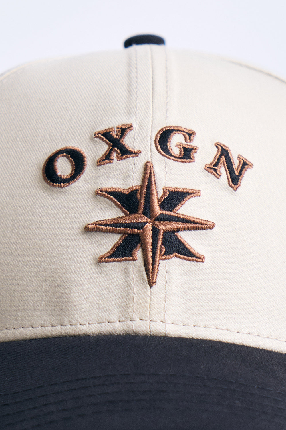 992175-Oatmilk (3).jpg