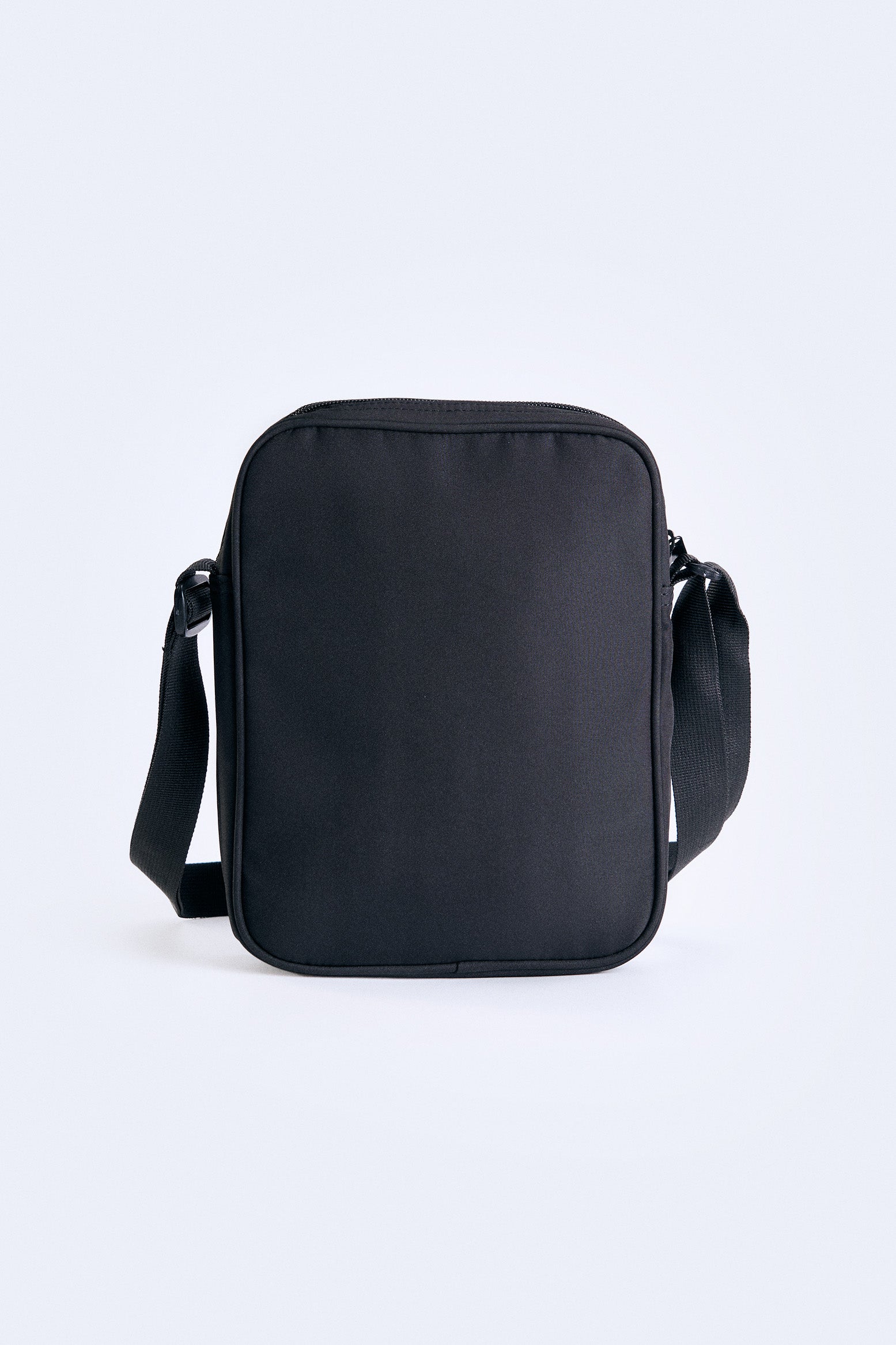 992228-Black (3).jpg