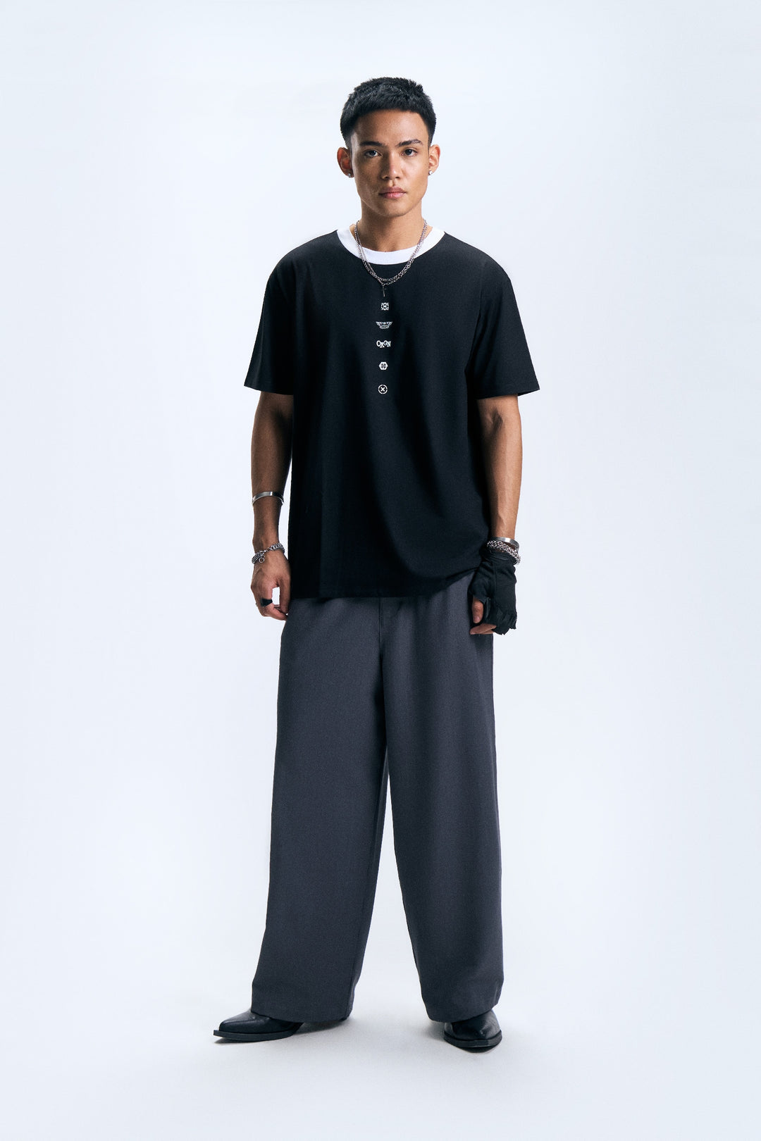 992372-Black (4).jpg