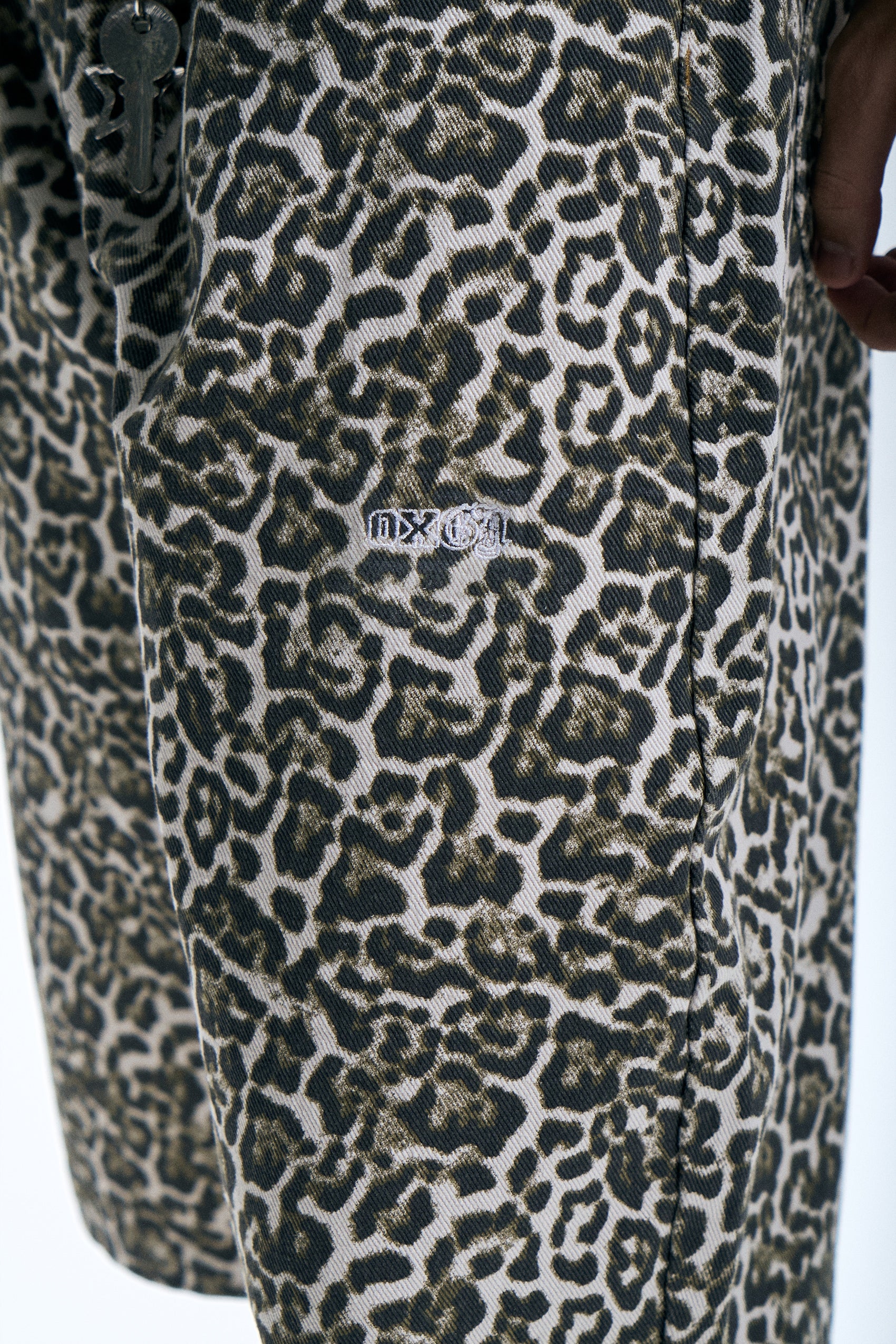 992425-Brown (6).jpg