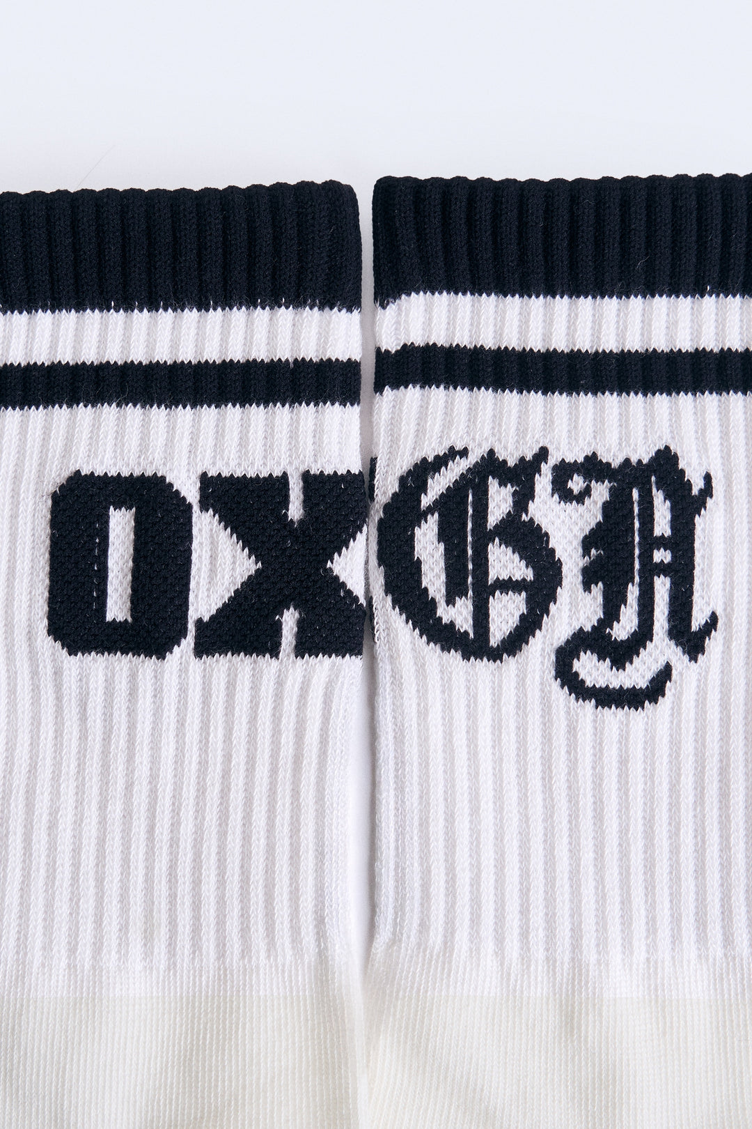 992438-Off White (1).jpg