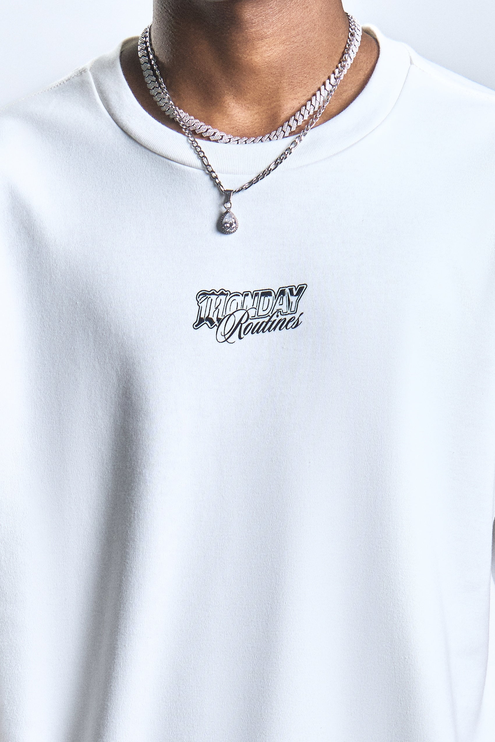 992669-Off White (1).jpg