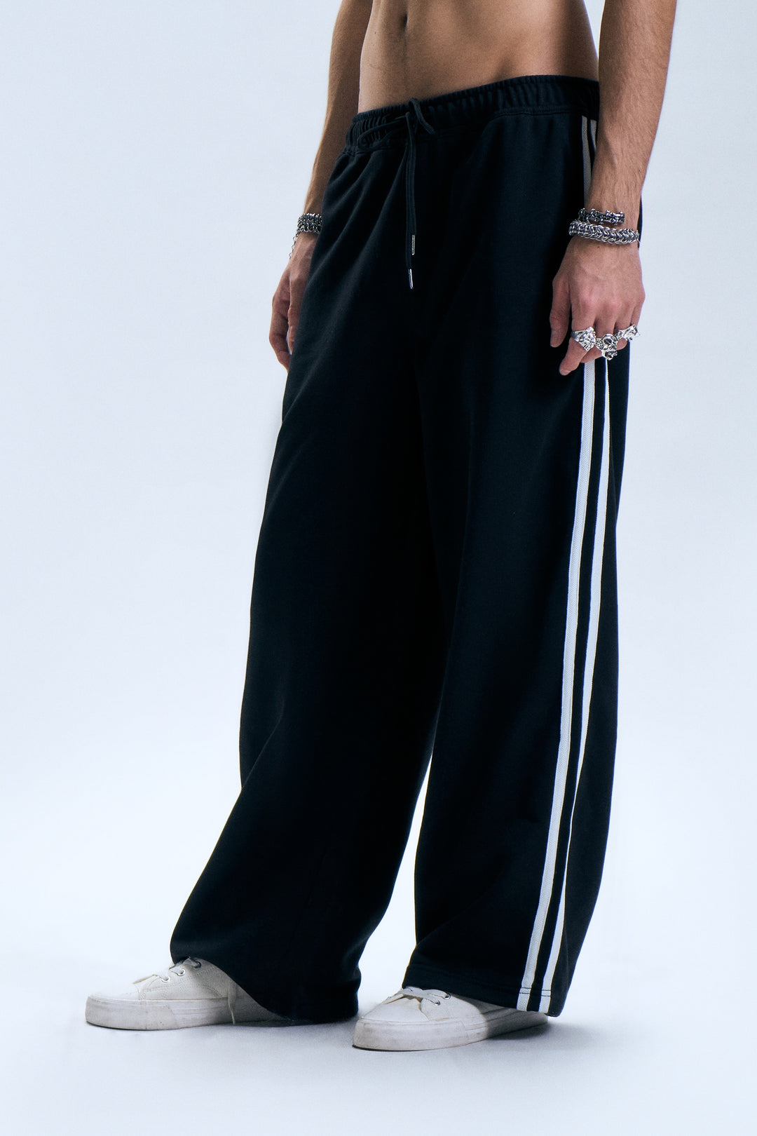 993239-Black (2).jpg