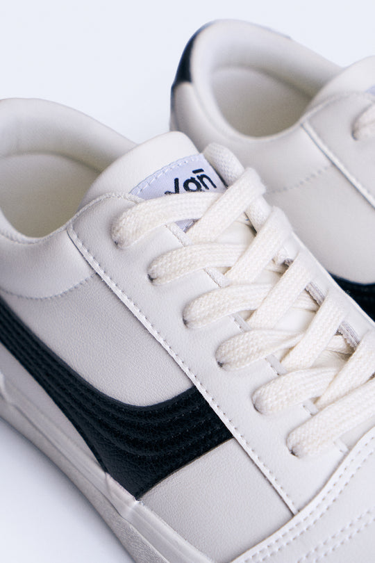 993888-Off White (2).jpg