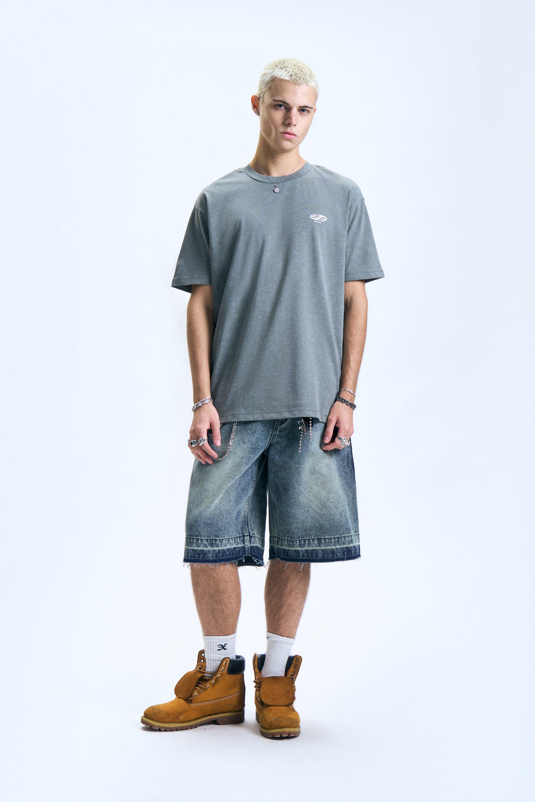 993967-Basil (1).jpg