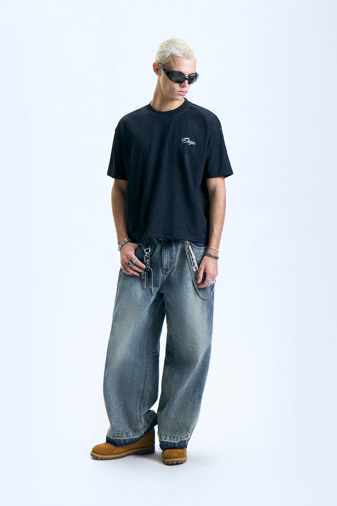 993968-Black (1).jpg