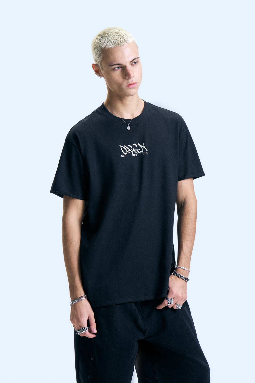 993978-Black (2).jpg