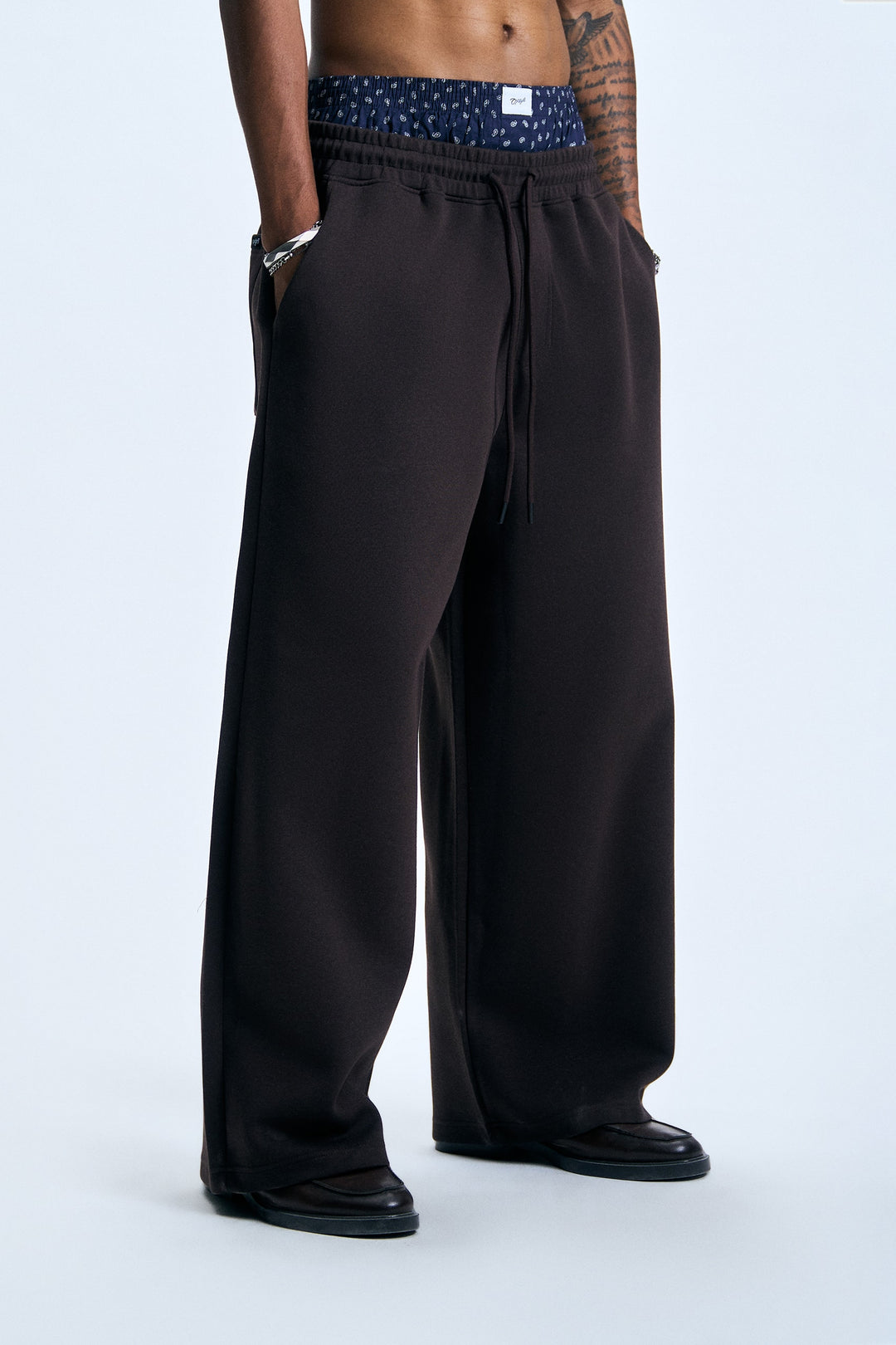 994017-Deep Brown (3).jpg