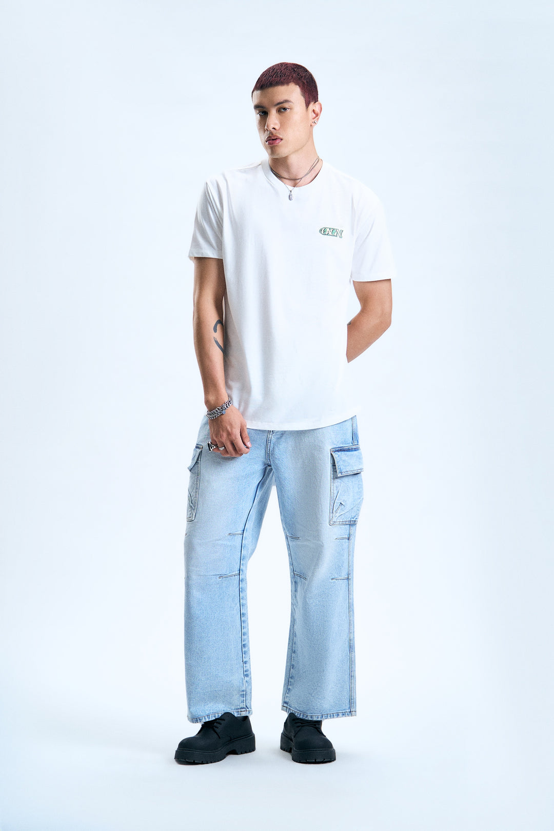 994113-Off White (1).jpg