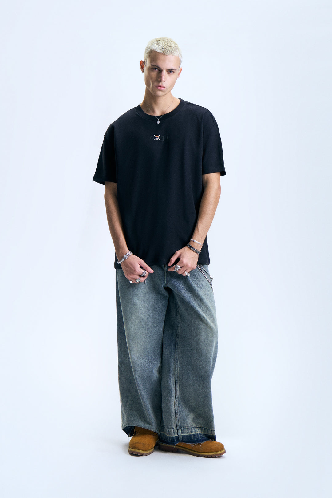 994245-Black (3).jpg