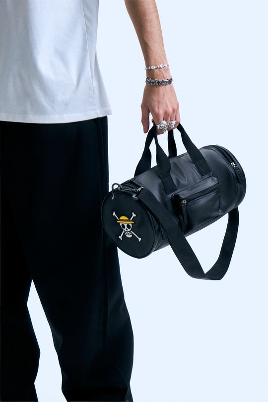 994302-Black (2).jpg