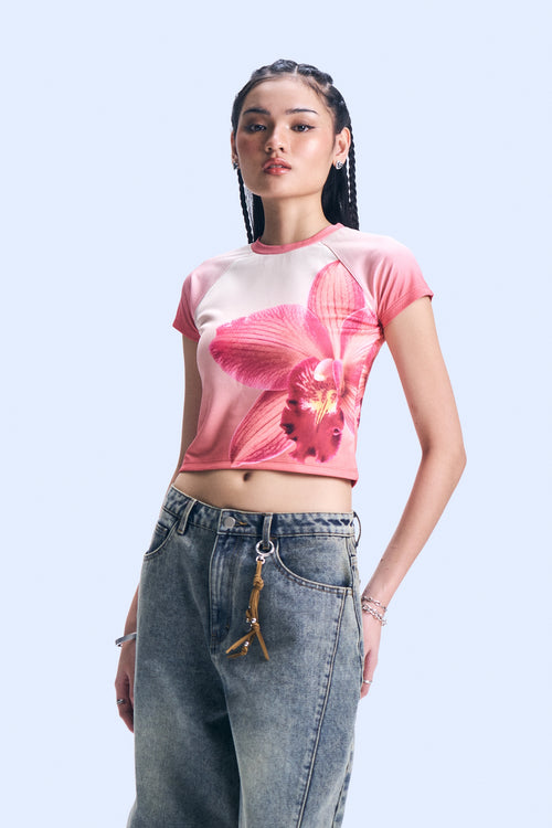 994343-Scarlet (2).jpg