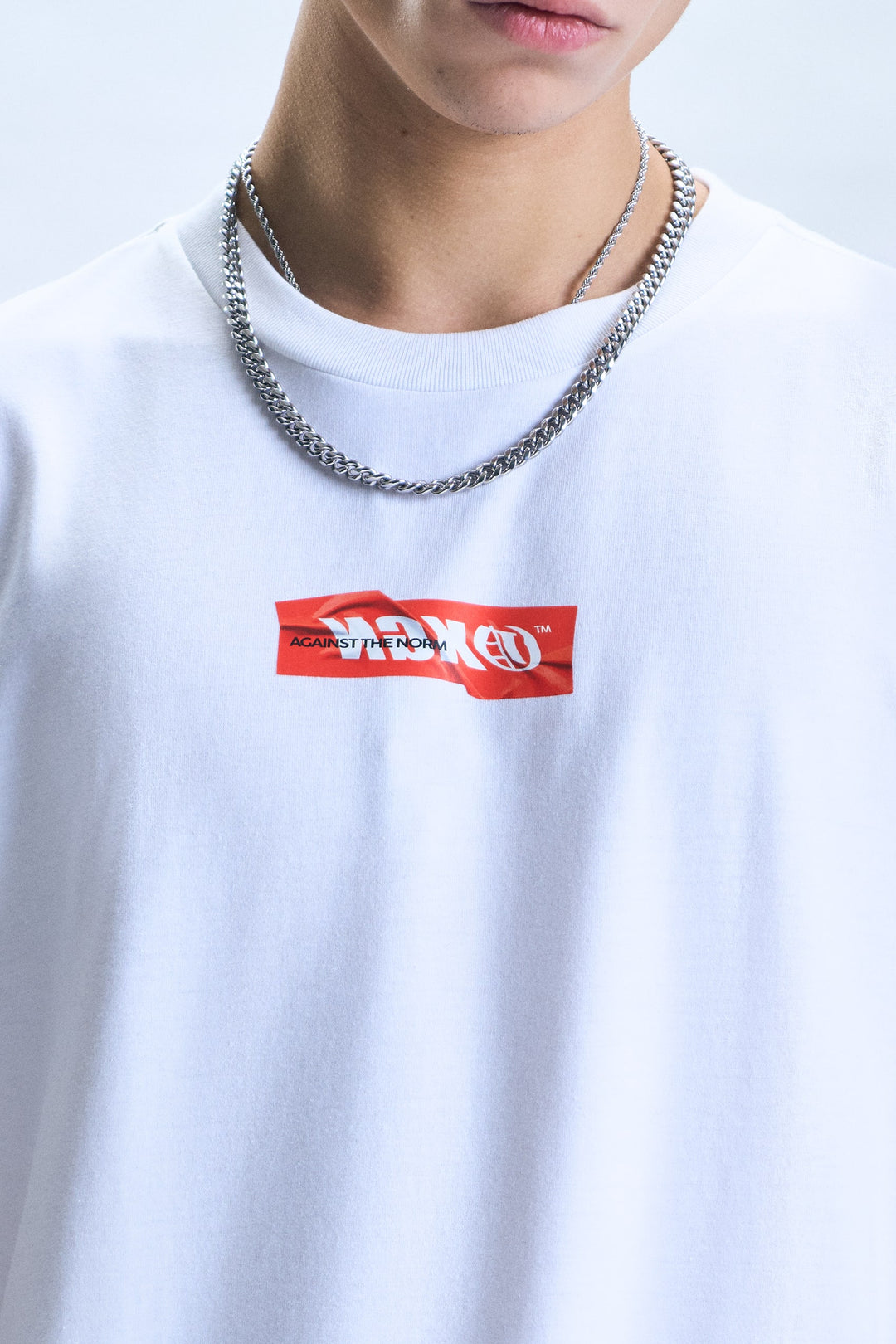 994373-Off White (3).jpg