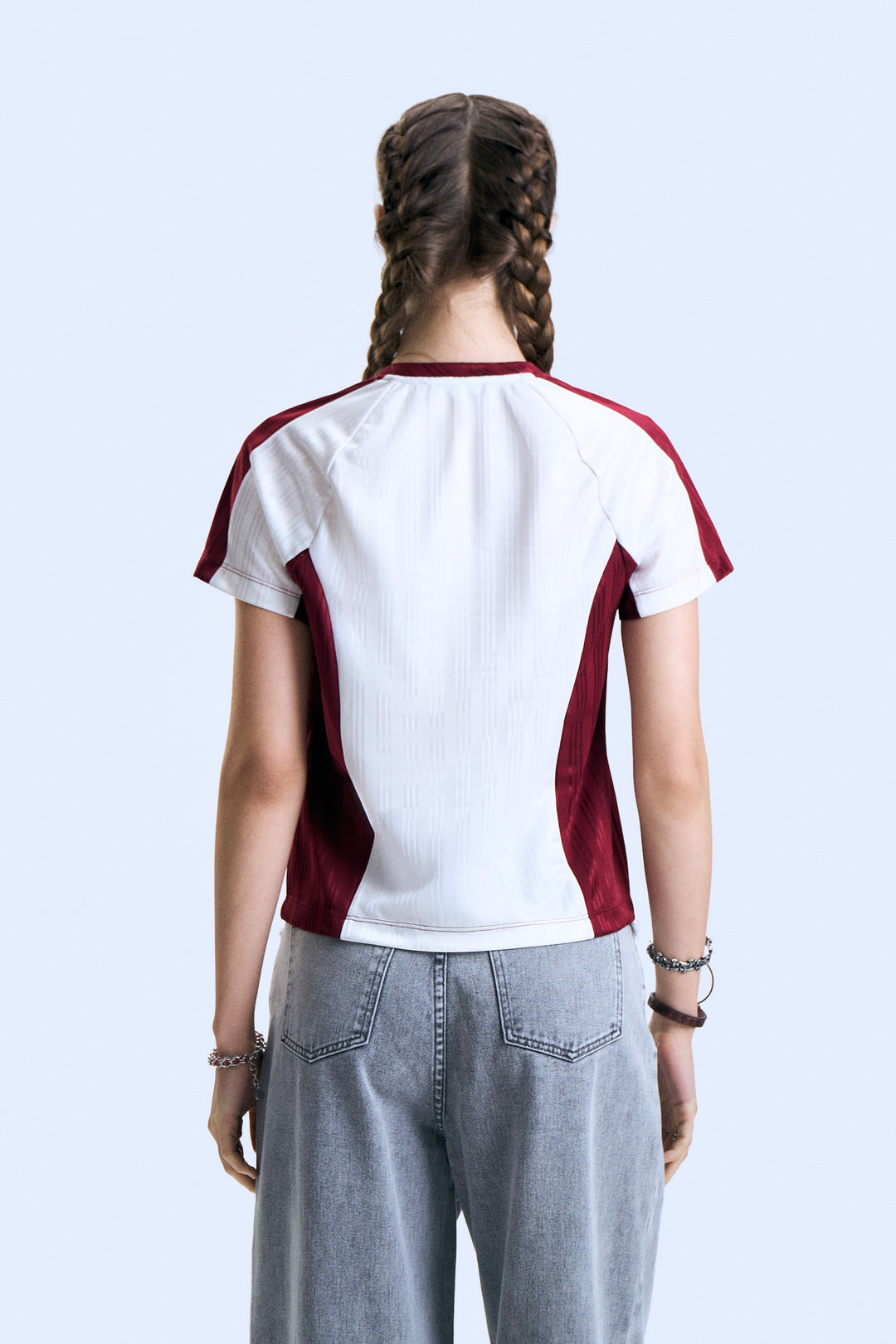 994652-Off White (1).jpg