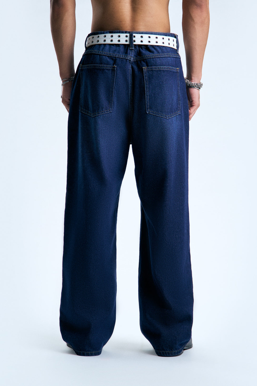 Straight Jeans