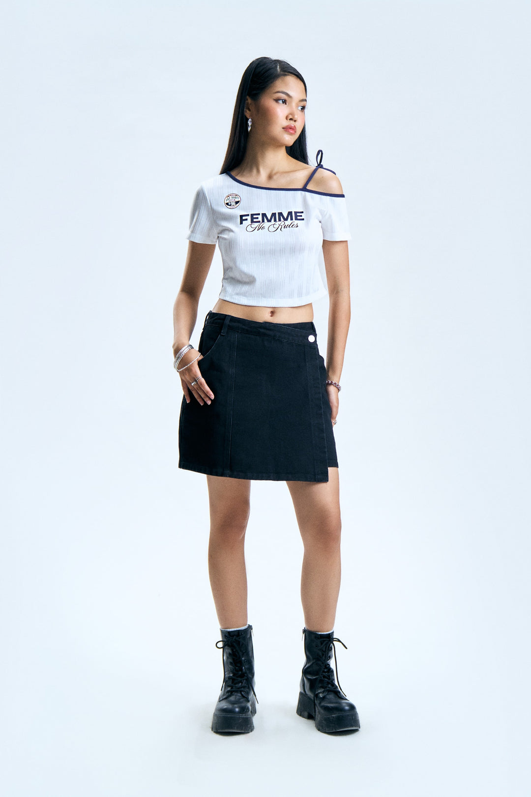 994731-Off White (1).jpg