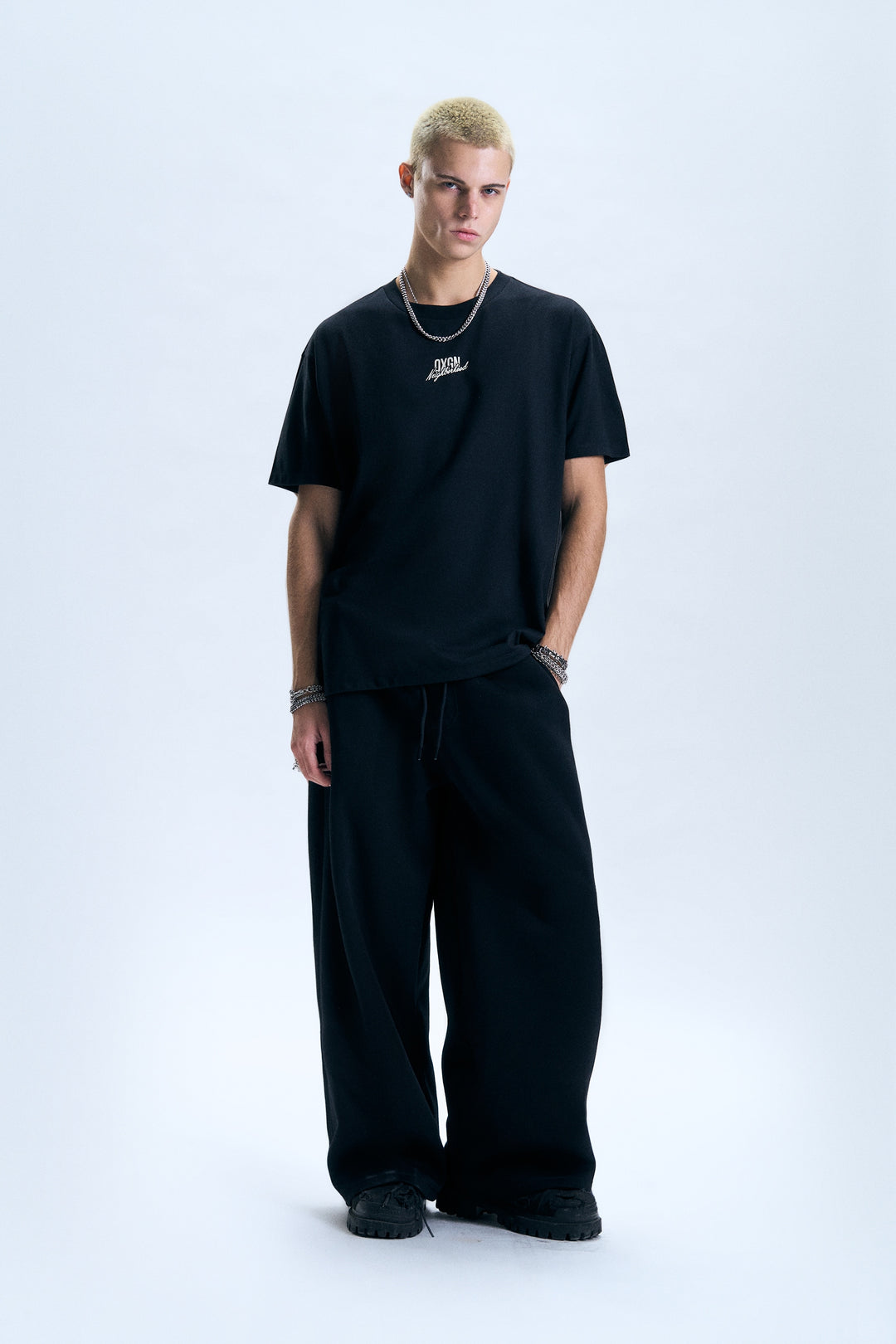 995042-Black (5).jpg