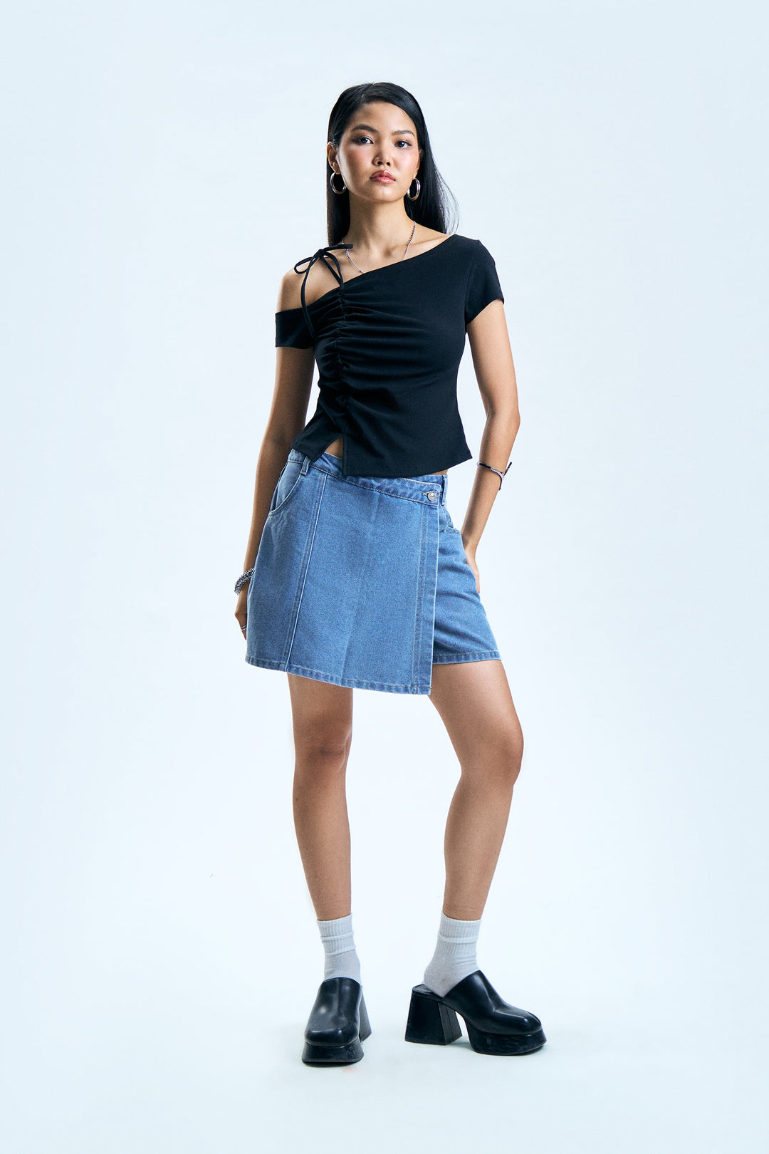 995281-Black (4).jpg