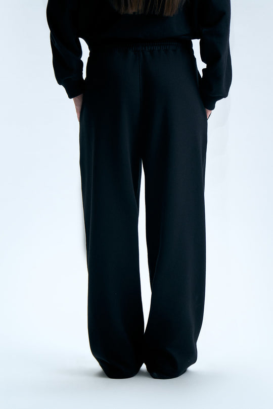 995326-Black (1).jpg