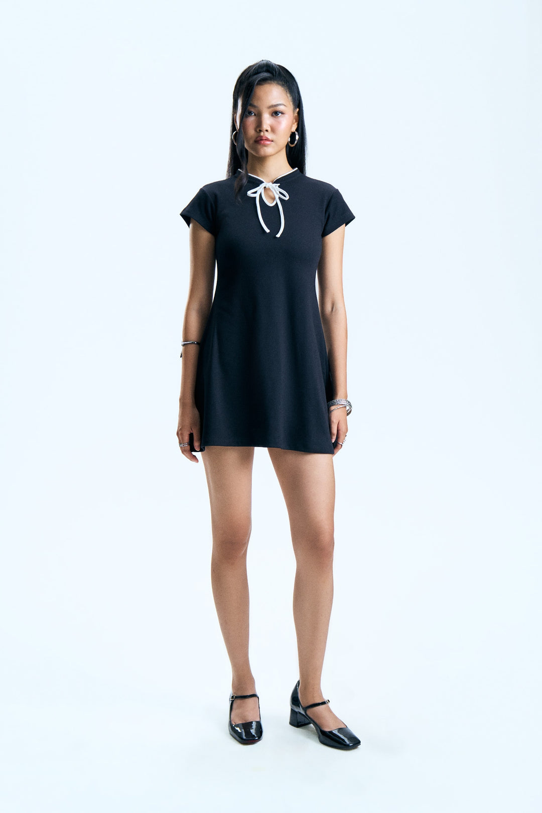 995655-Black (1).jpg