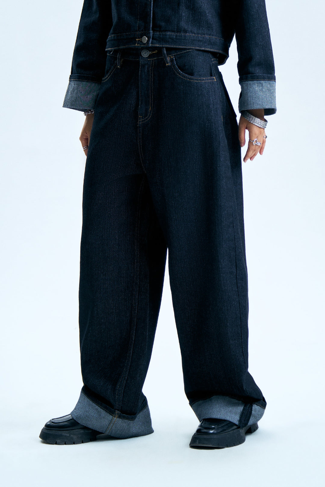 995695-Black (3).jpg
