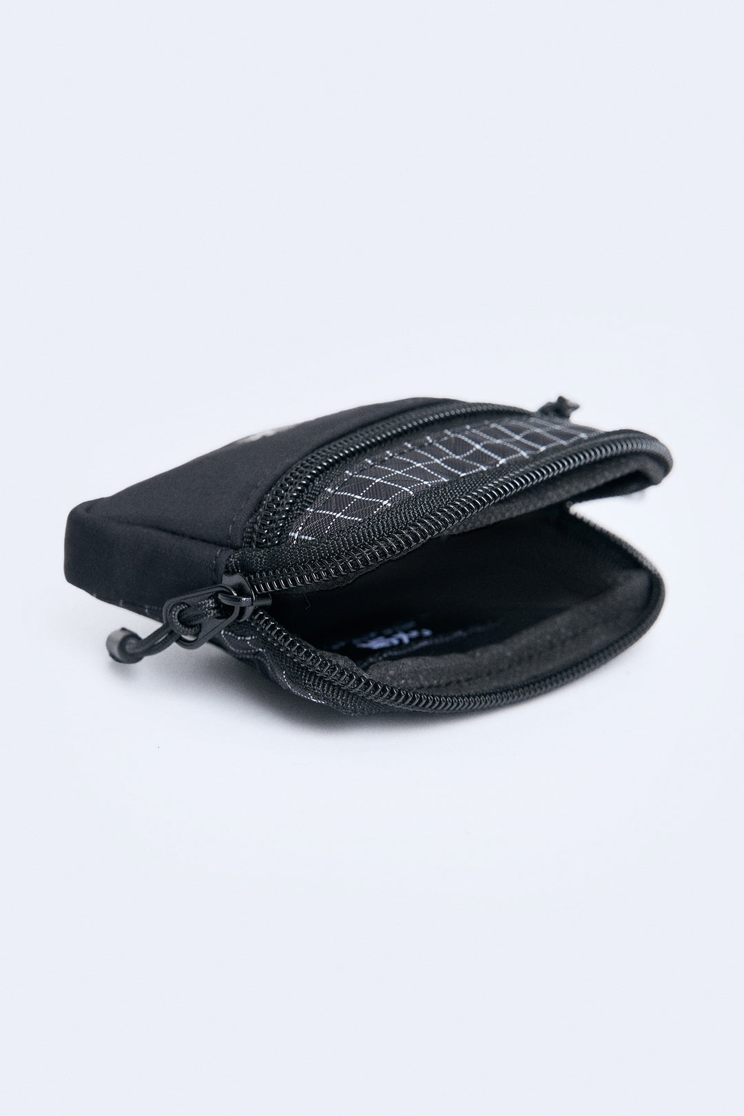 995756-Black (4).jpg