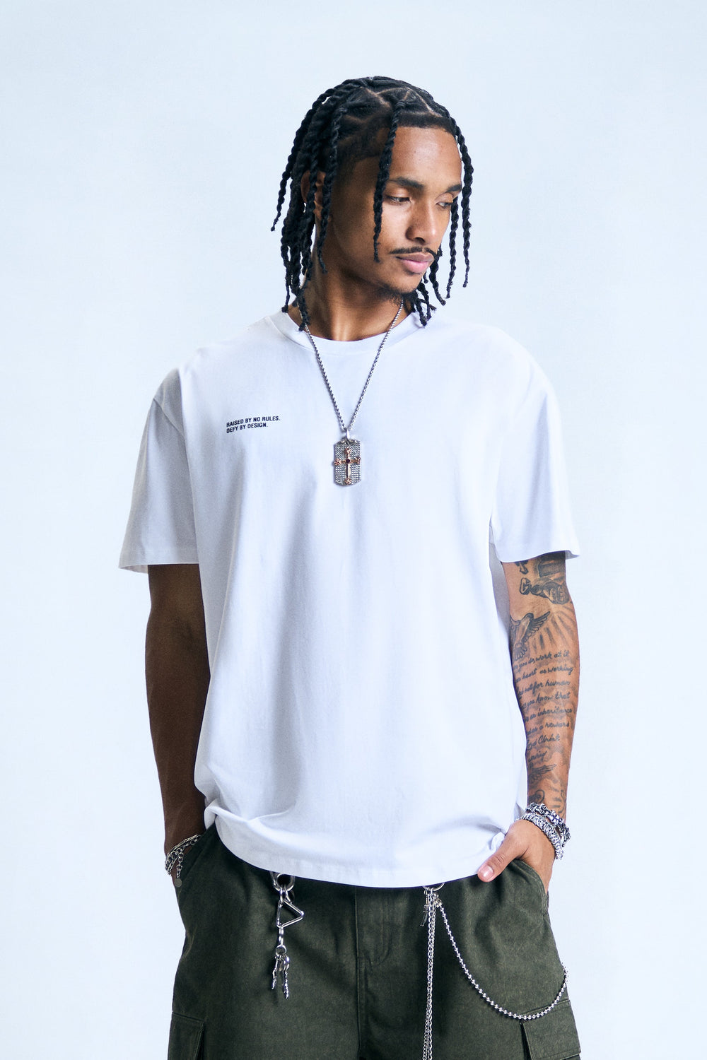 995967-Off White (2).jpg