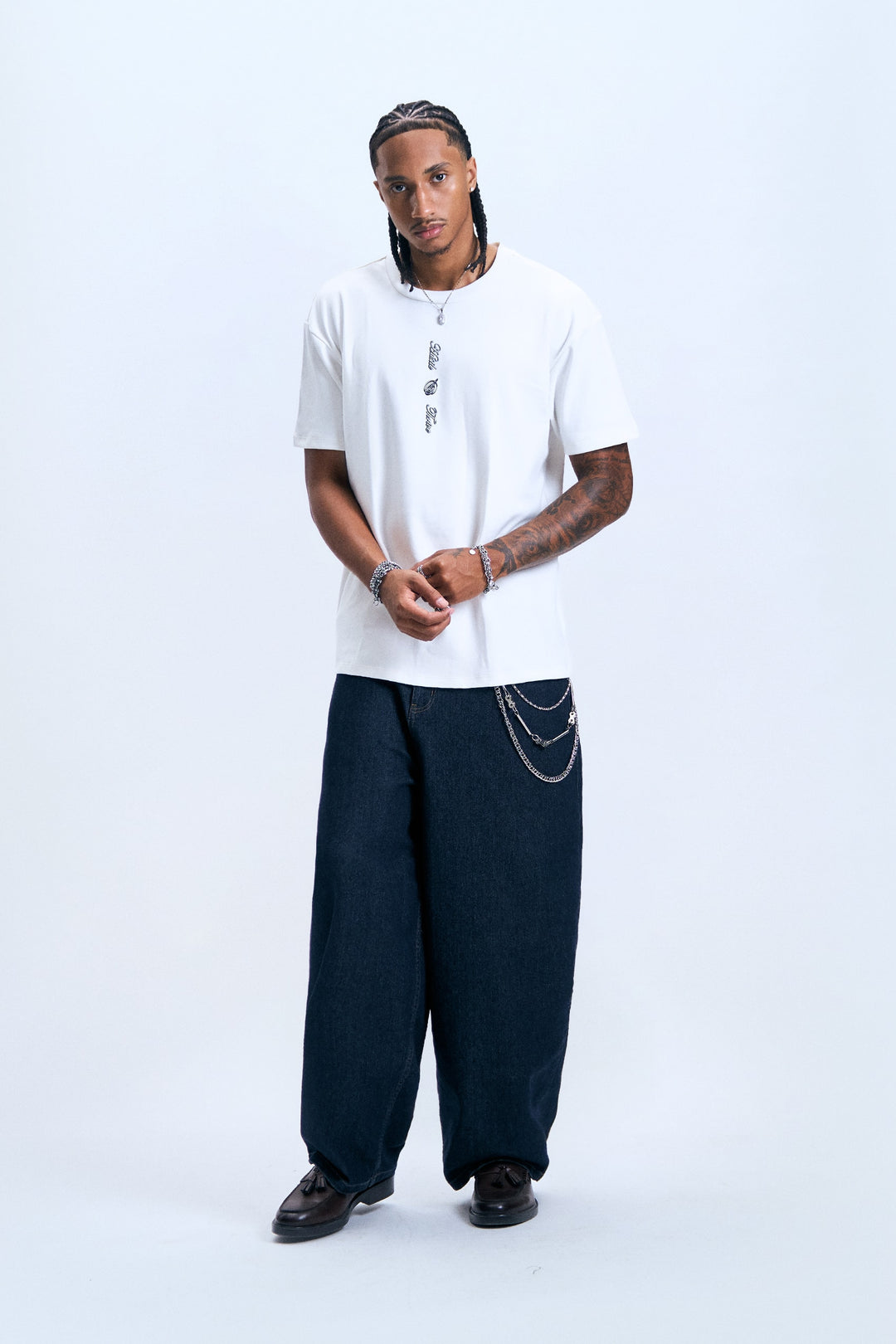 995979-Off White (5).jpg
