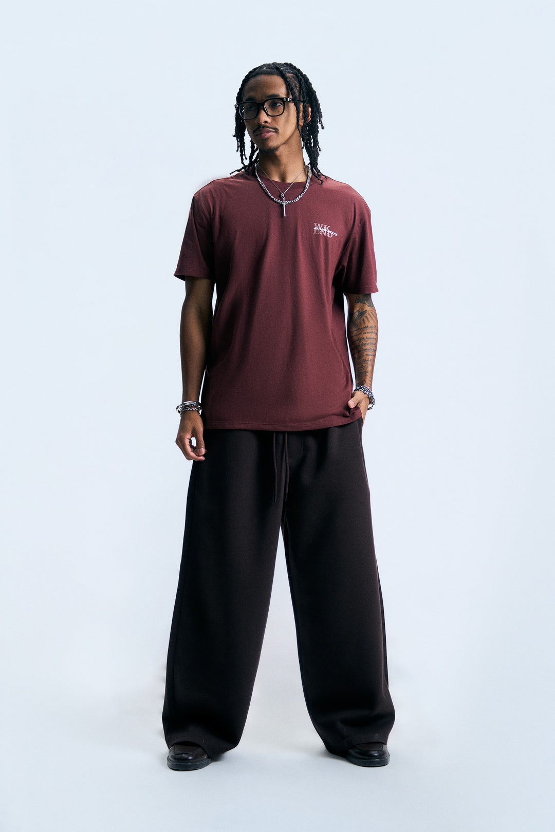 995988-Maroon (1).jpg