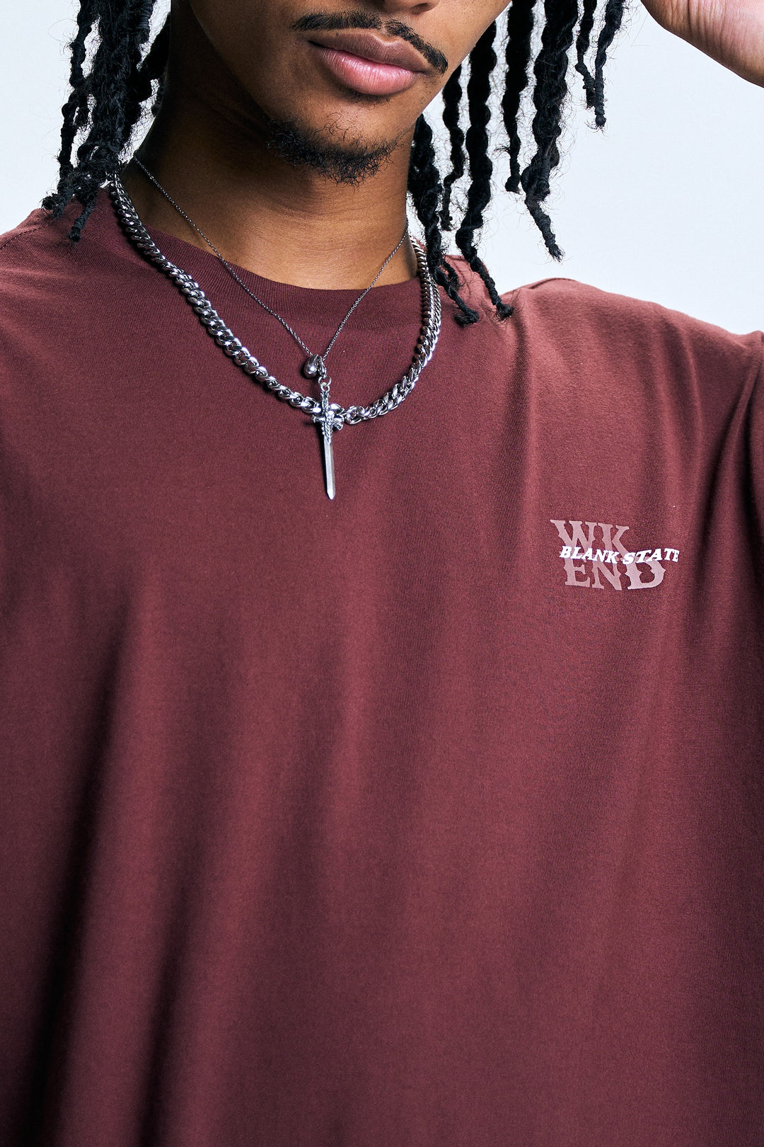 995988-Maroon (3).jpg