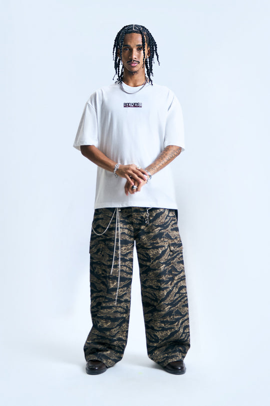 996013-Off White (1).jpg