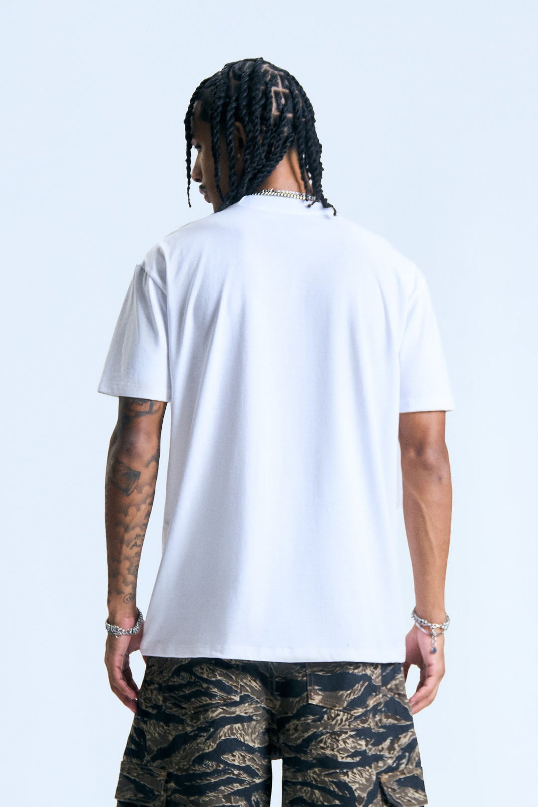 996015-Off White (4).jpg