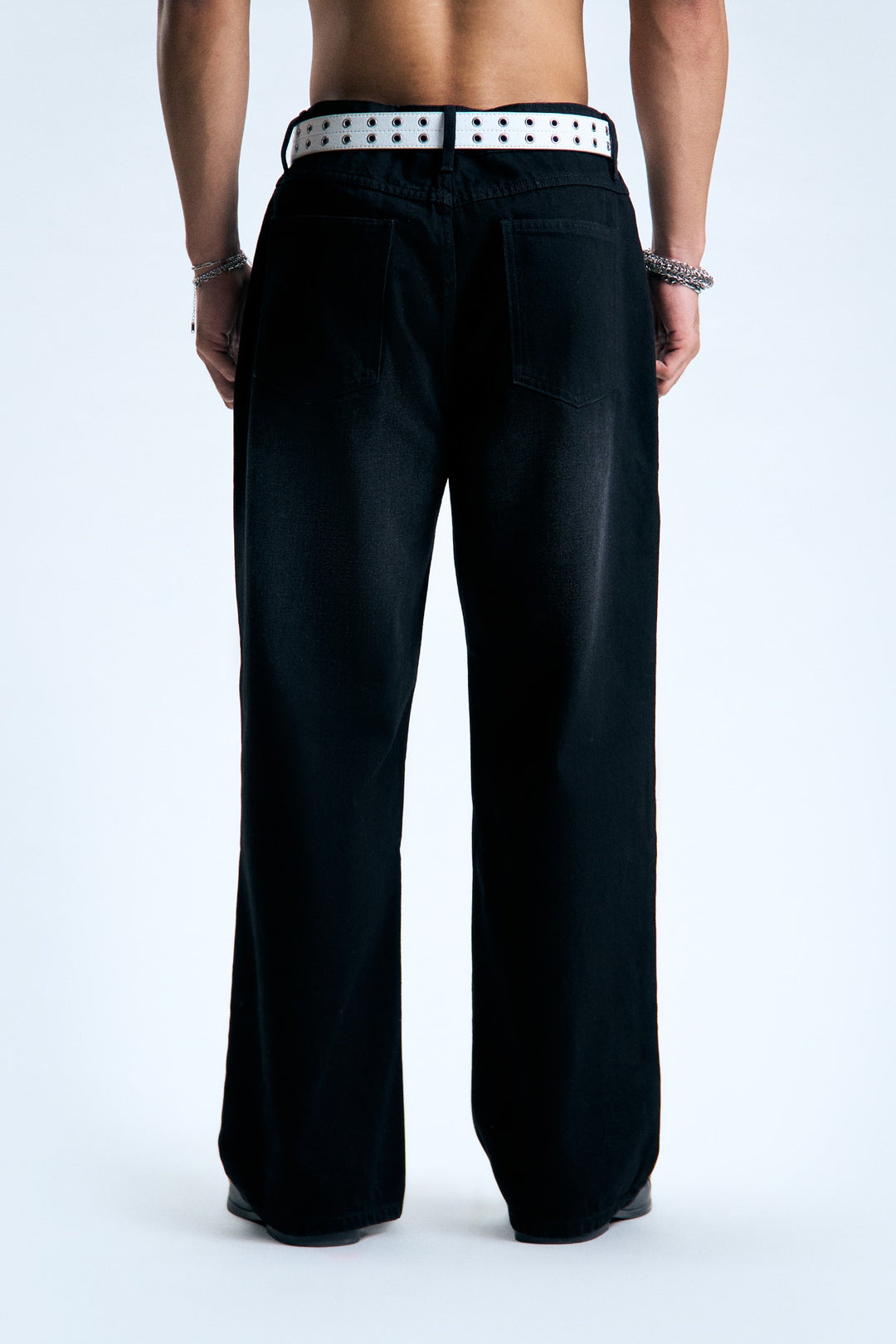 Straight Jeans