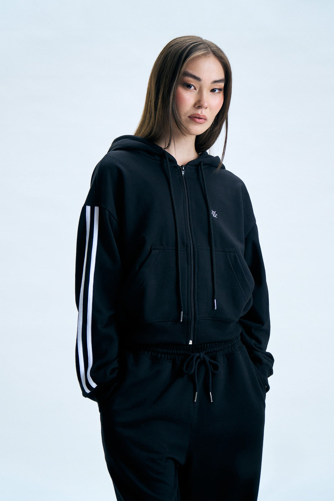 996186-Black (4).jpg