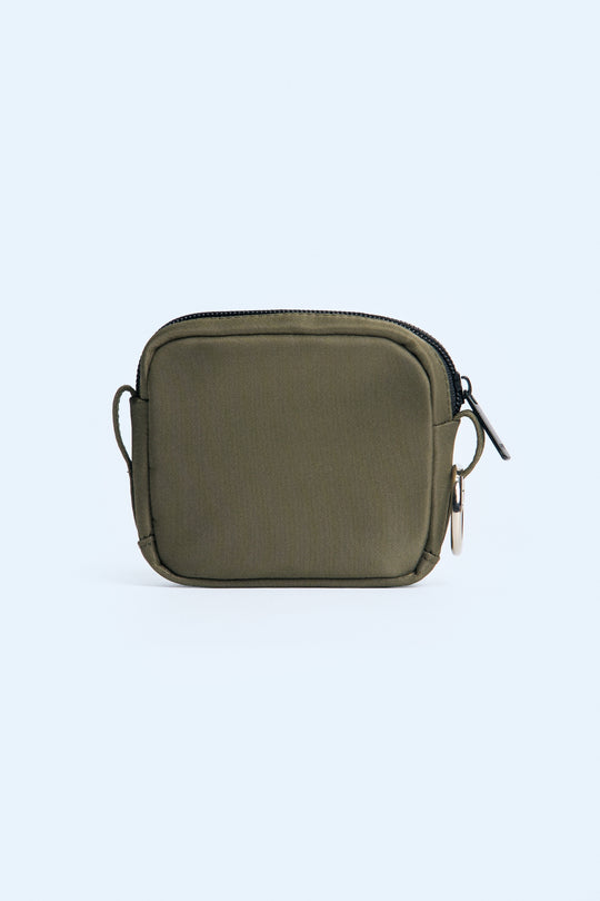 996446-Olive (3).jpg
