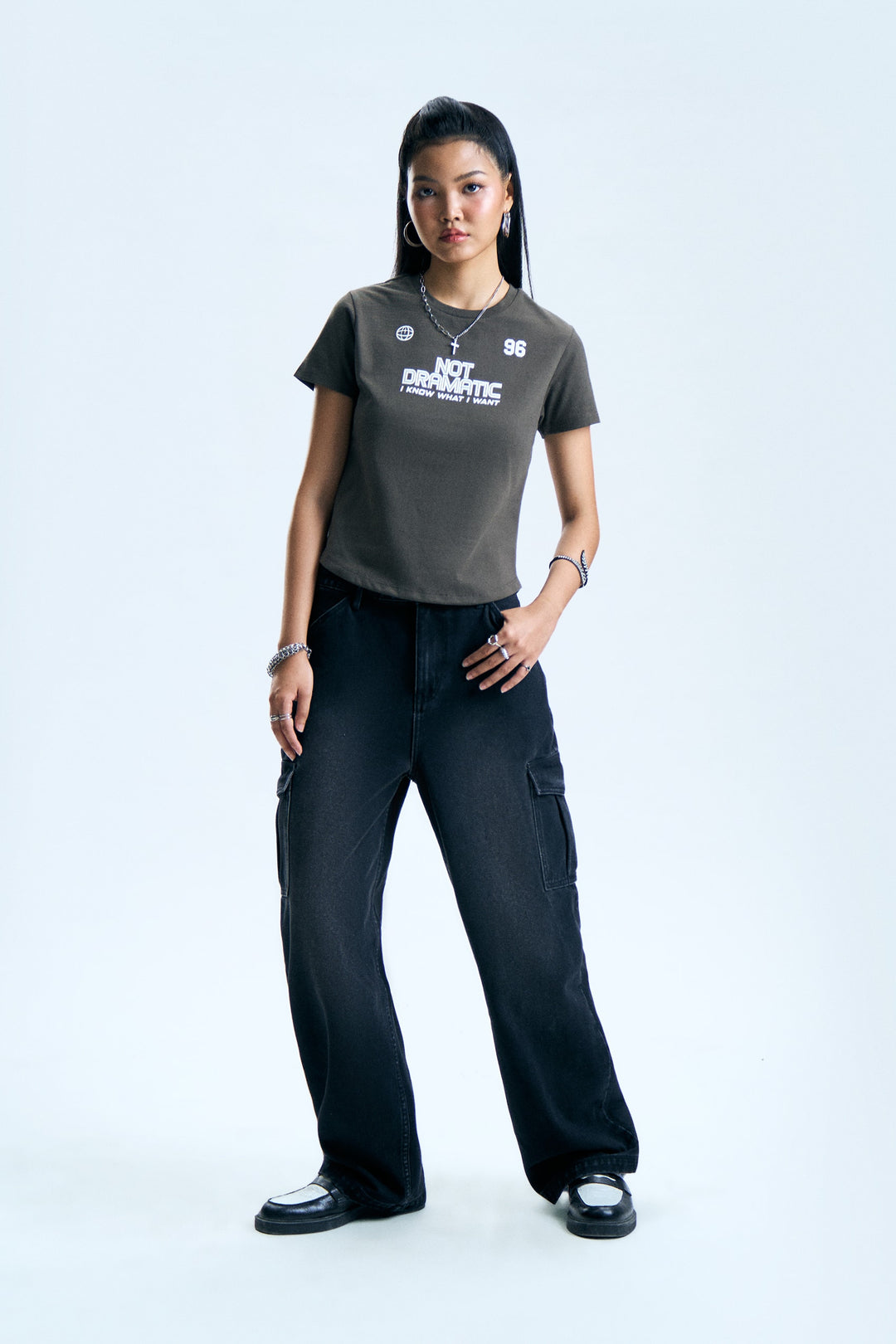 996657-Black (1).jpg