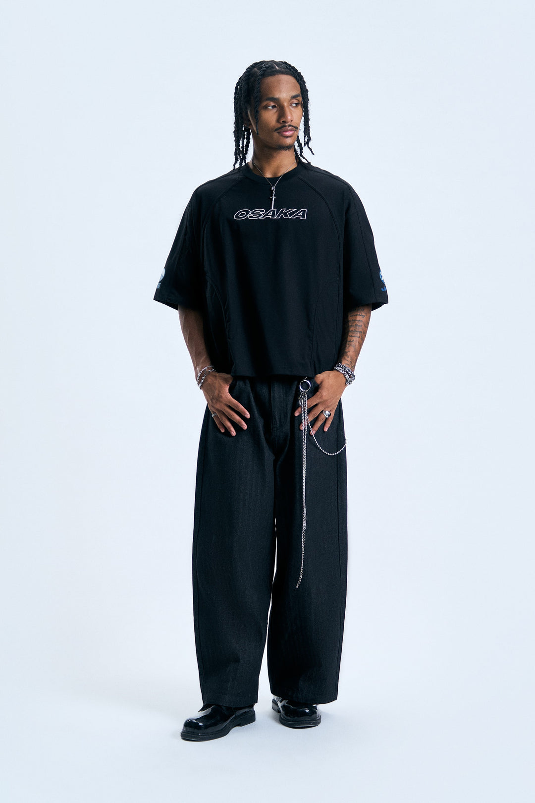 996852-Black (1).jpg