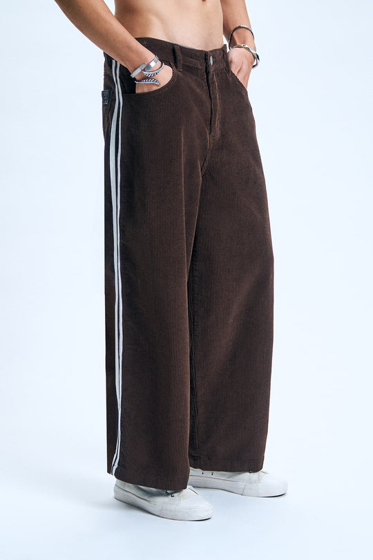 997071-Deep Brown (3).jpg