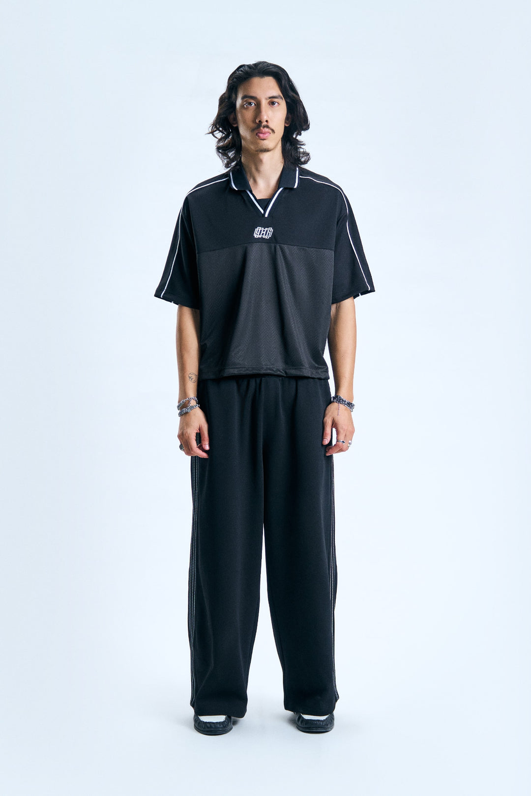 997450-Black (1).jpg