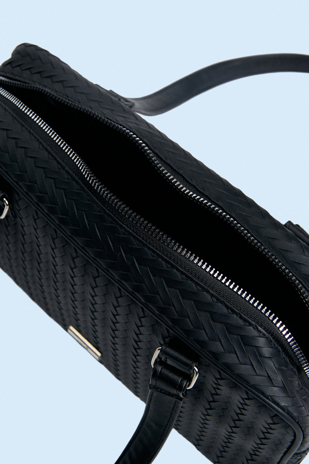 997849-Black (1).jpg