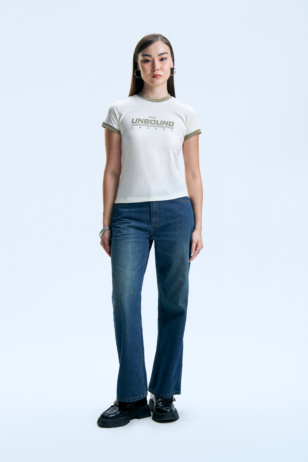 997894-Cream (2).jpg