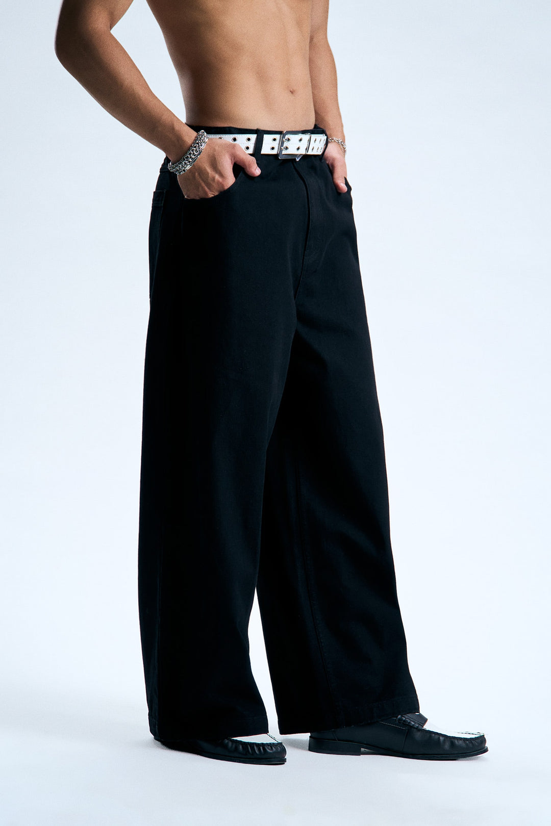 998017-Black (5).jpg
