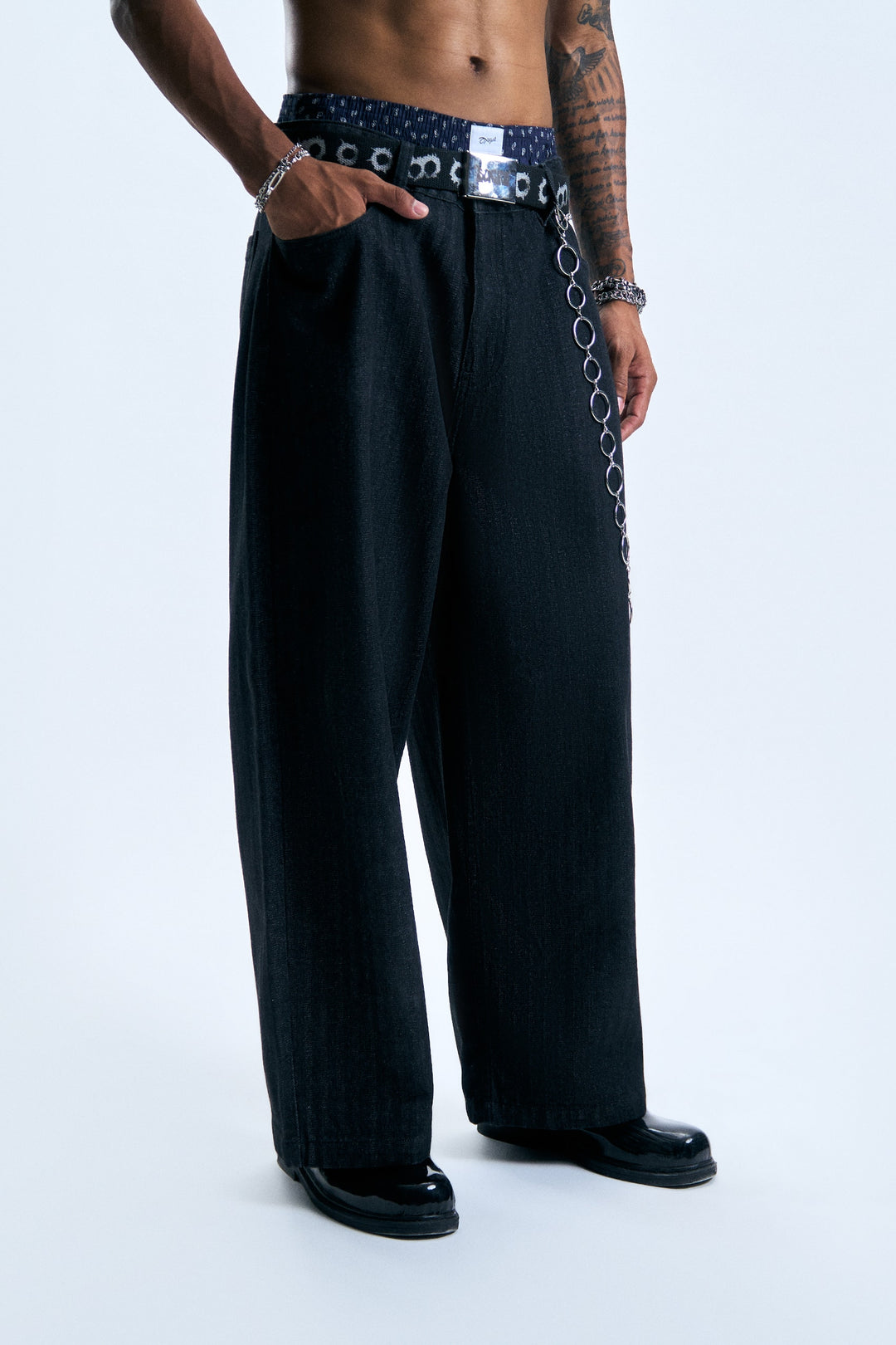 998122-Black (3).jpg