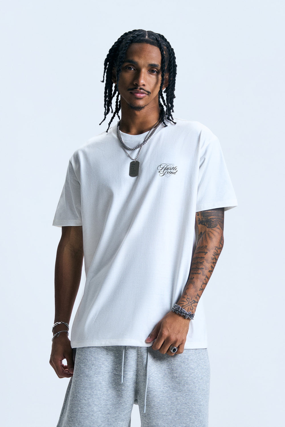 998305-Off White (1).jpg