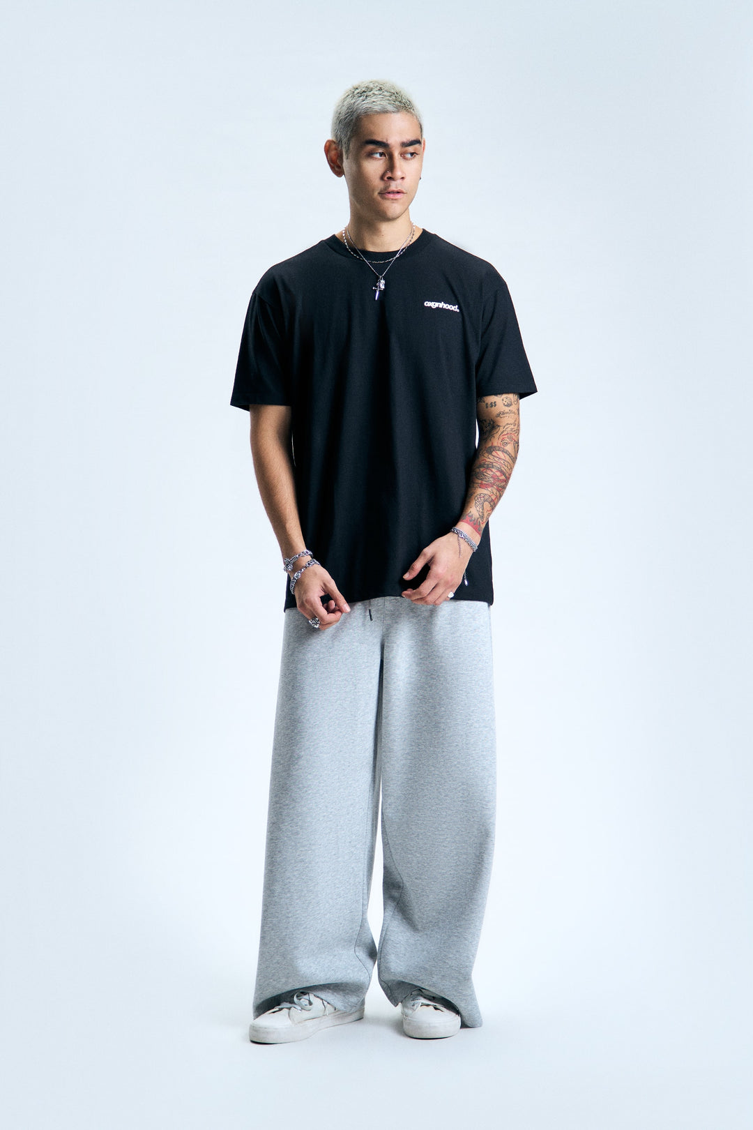 998524-Black (1).jpg