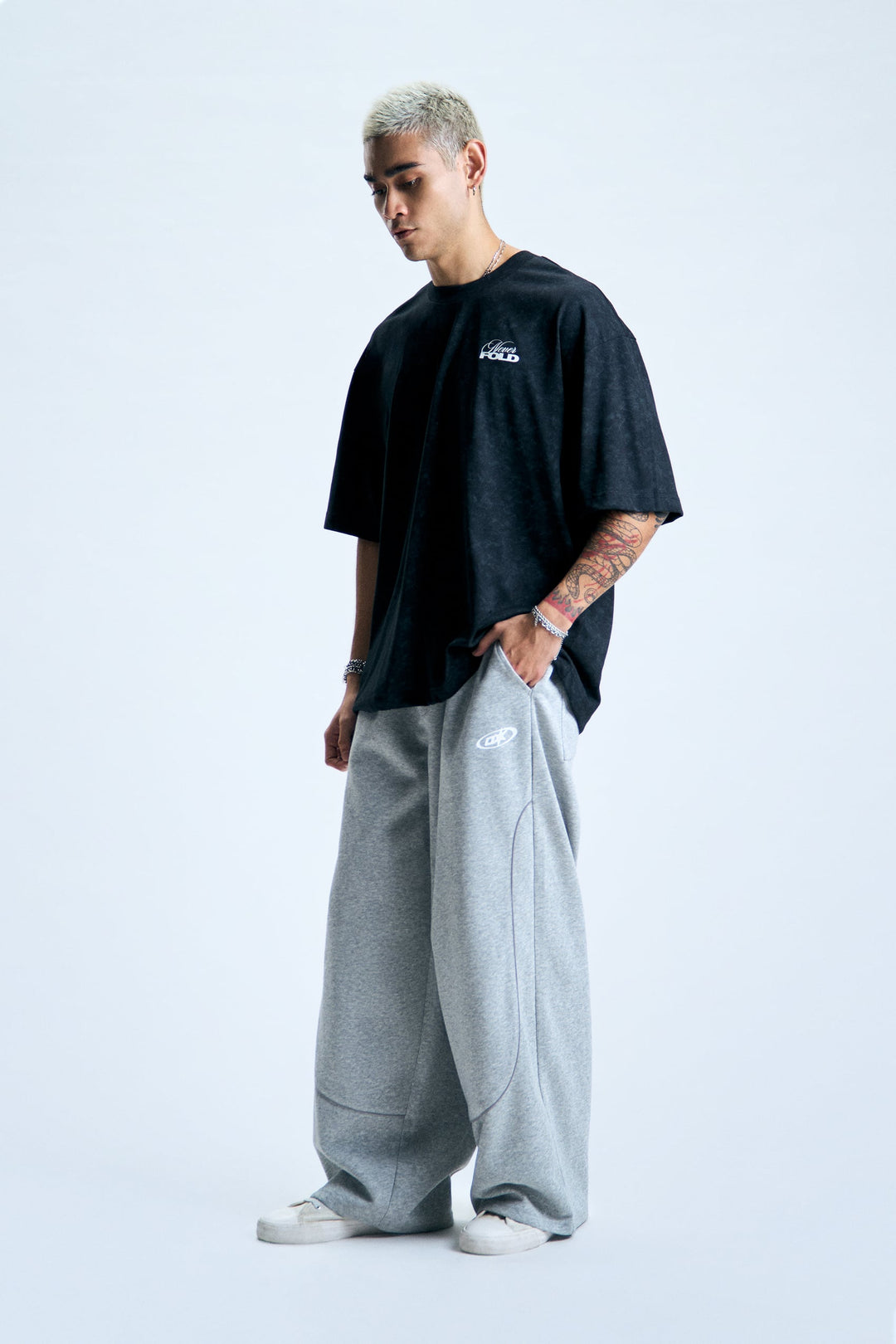 999248-Black (1).jpg